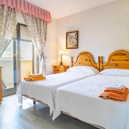 Gorgeous In Mijas Costa With Kitchen *